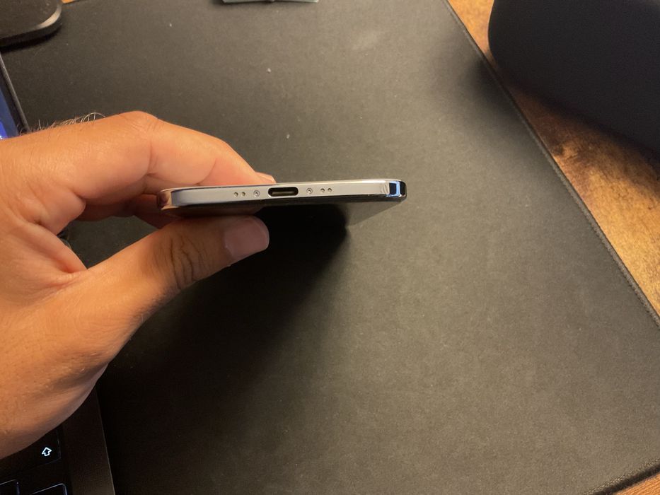 iPhone Air 256gb blue