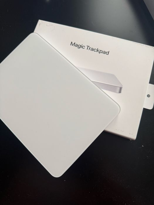 Mac Mini M2 Pro 16GB / 512GB + klawiatura i nowy gładzik