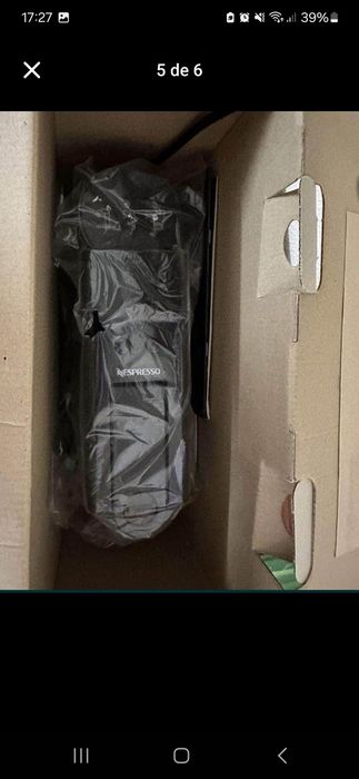 Nespresso Essenza Mini + depósito cápsulas