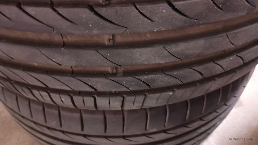 Pneus 235/40ZR19