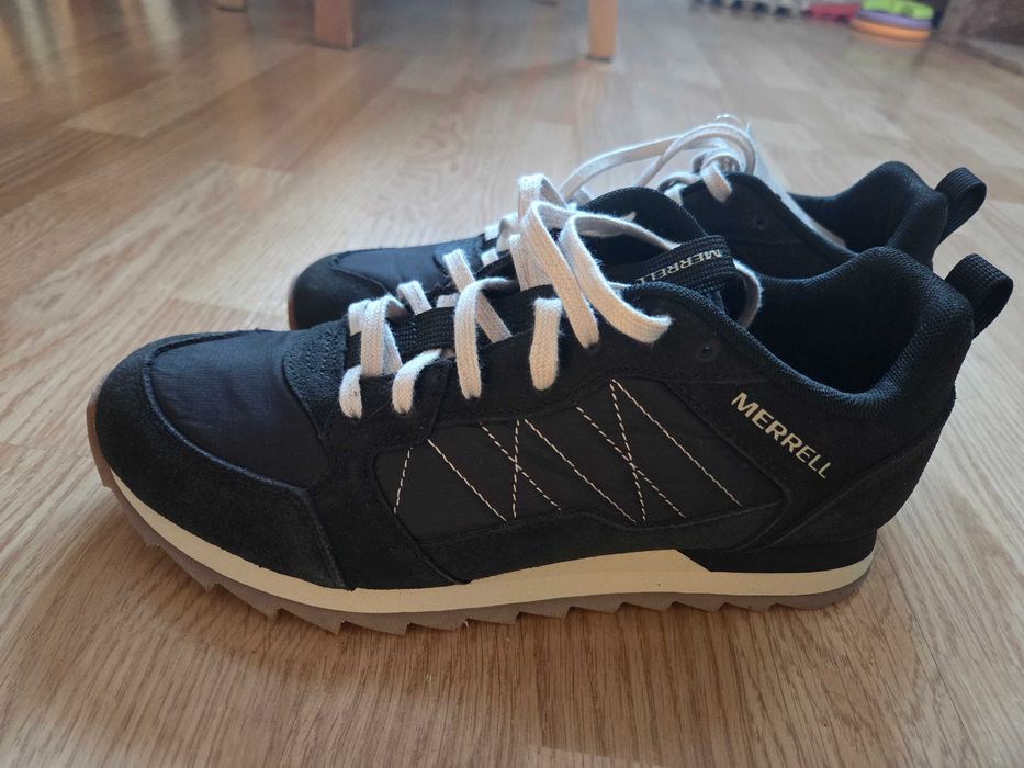 Merrell 41 nowe adidasy sneakersy trekking czarnee