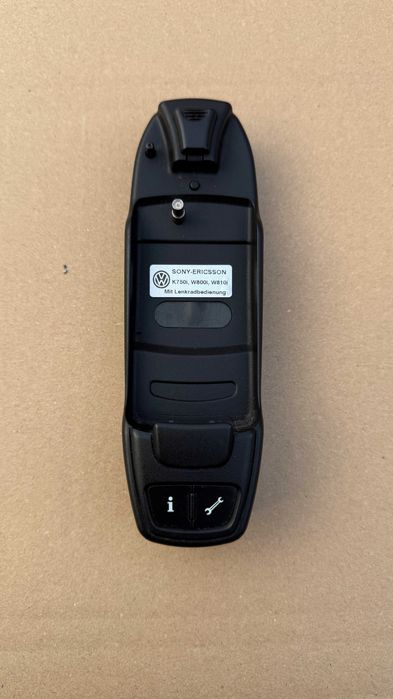 Uchwyt na telefon adapter VW sony Ericsson k750i w800i w810i