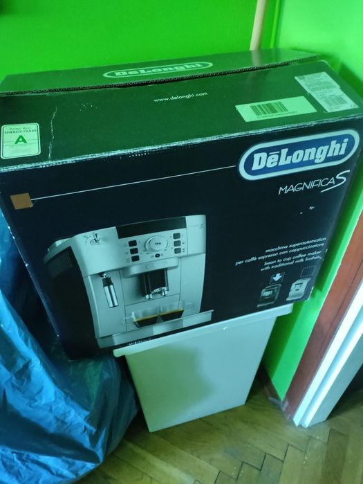 Ekspres ciśnieniowy DeLonghi