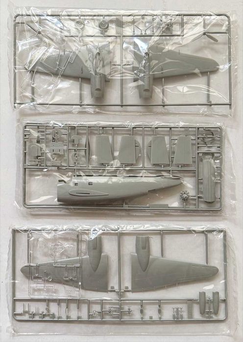 Academy_Lockheed Royal Air Force Ventura II. ESc.1:72. Completo e como novo.