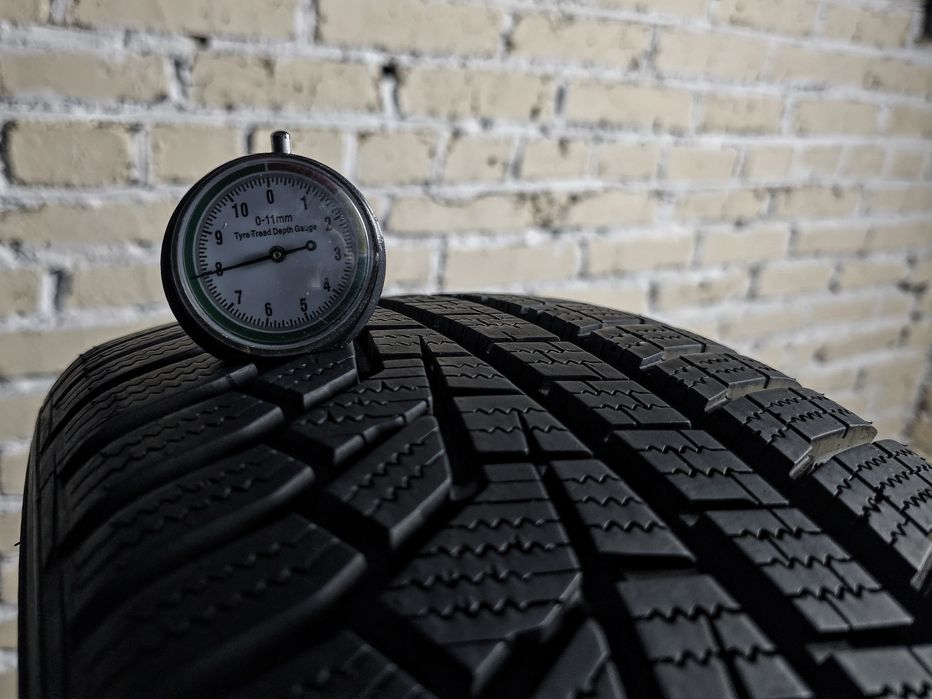 Зимові 215/45r16 Hankook | 8mm | 2022 | Hungary | Преміум шини | Ідеал