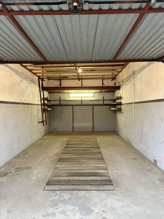 Garaż Warsztat samoobsługowy na godziny dni Kanał Siła Magazyn Storage