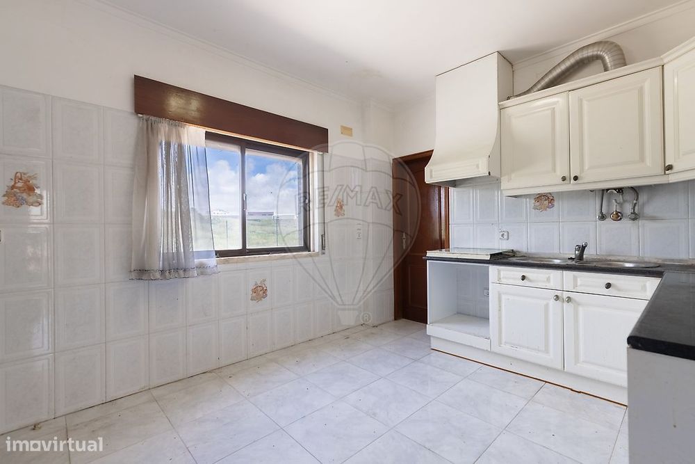 Moradia T5 para venda