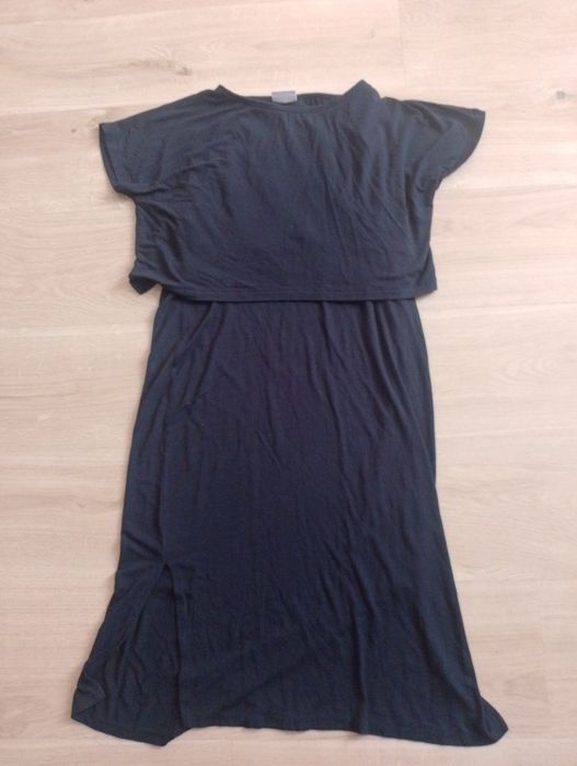 Sukienka czarna długa z krótkim rękawem elegancka