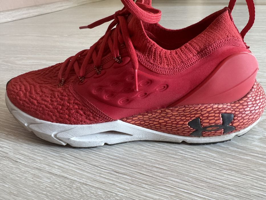 Кросовки мужские 29,5 45 размера цену уточнять в л/с от 1000гр