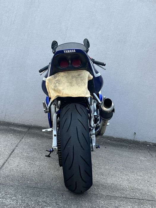 Yamaha r6 25KW Ano 2000
