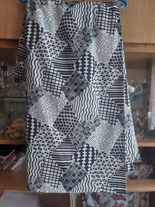 Material na ubrania ,sukienki ,spodnice i inne