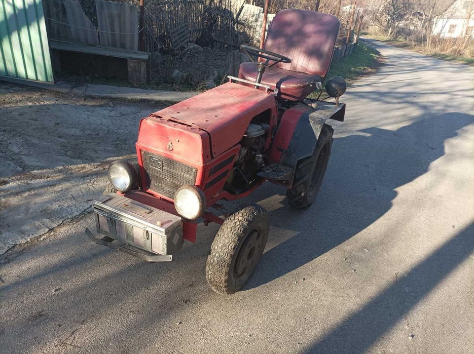 Минитрактор ХТЗ т-08