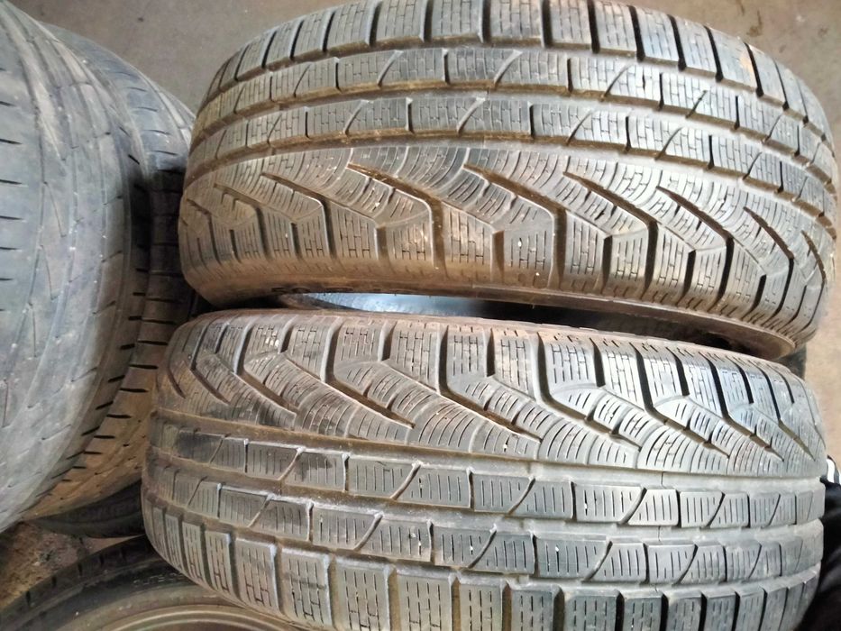 225 50 R18 Pirelli