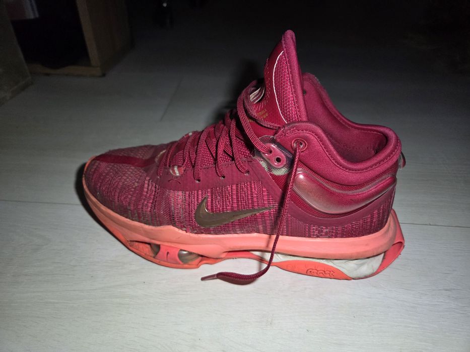 Nike Air Zoom G.T. Jump 2