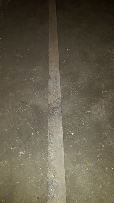 Залізо-бетонні слупи.залізні стовпи. Заліна пластина