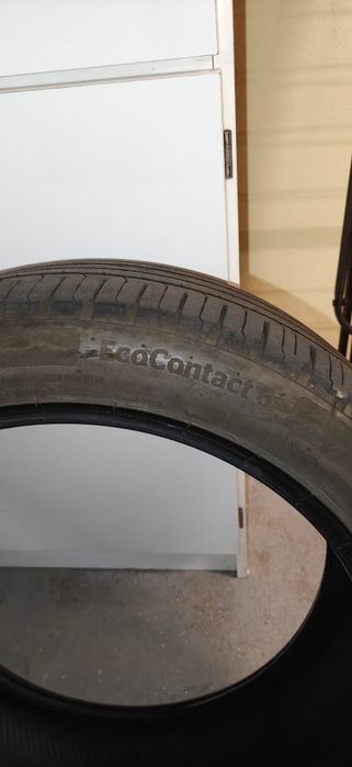 Continental EcoContact 6 205/45 R17 88H.