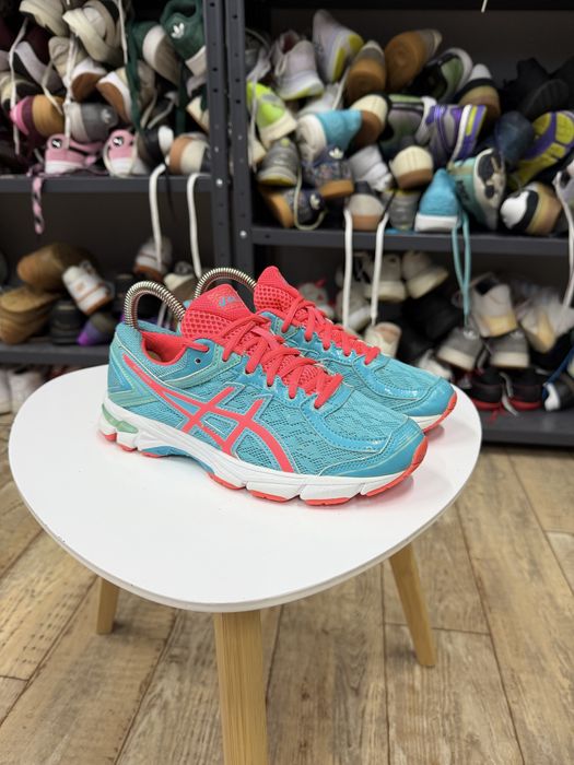 Оригінальні кросівки Asics Gel 1000 4 / C558N