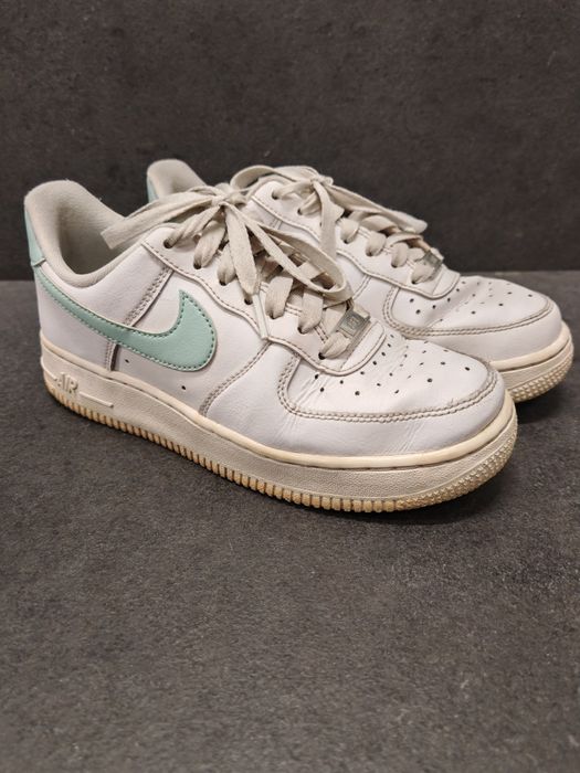 Nike air force r. 37.5