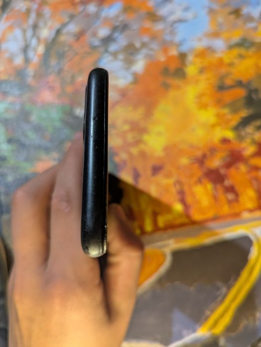 Продам pixel 6 Neverlock + подарок