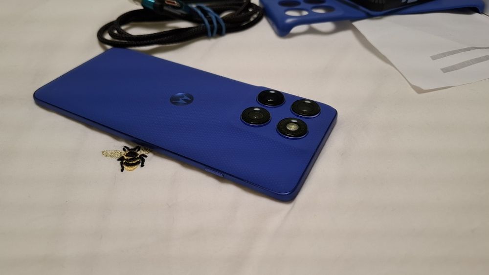 Motorola Edge 60 Pro 512GB Blue Niebieska
