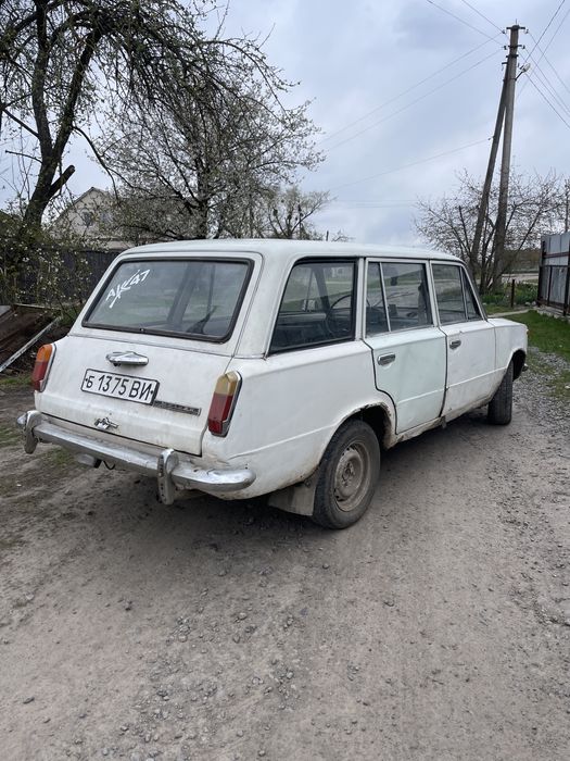 Продається 2 на розборку або цілою