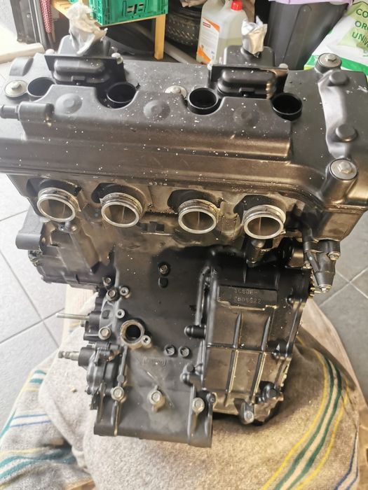 Motor cb 1000r  SC60