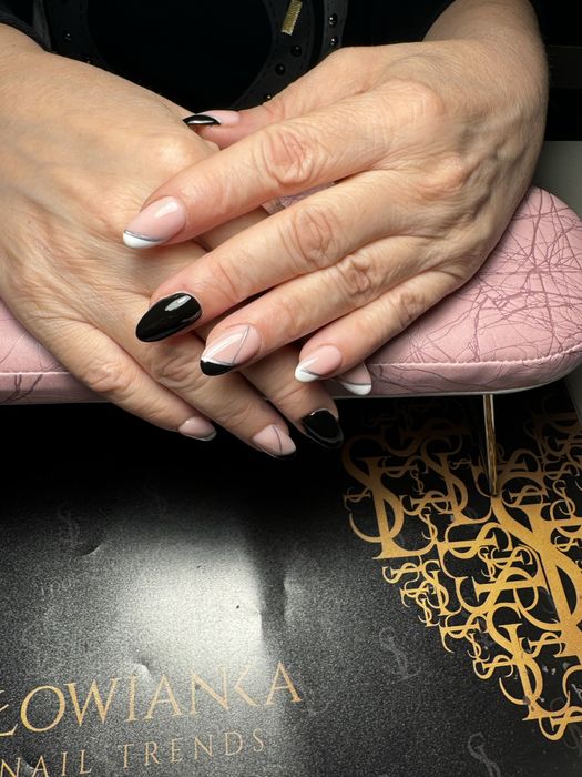 Stylizacja paznokci i stóp hybrydowa i żelowa,również mobilnie