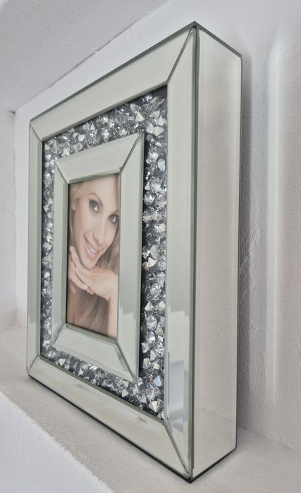 Lustrzana ramka na zdjęcia