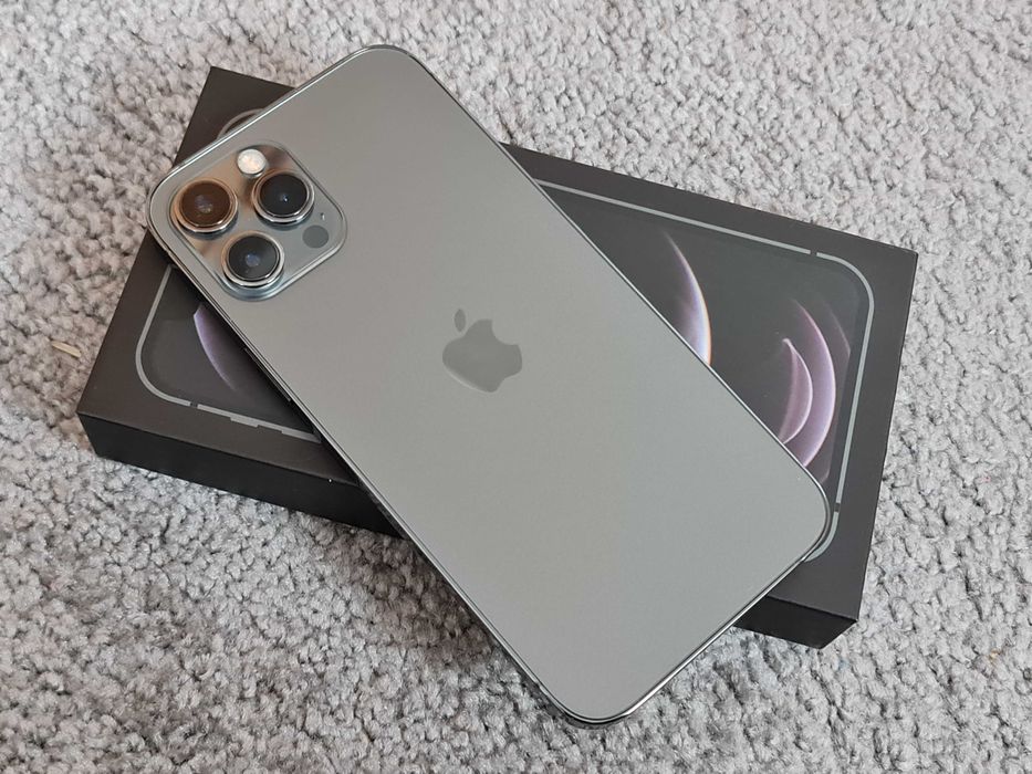 Продам iPhone 12 Pro Max