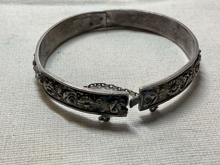 Pulseira antiga em prata com contraste