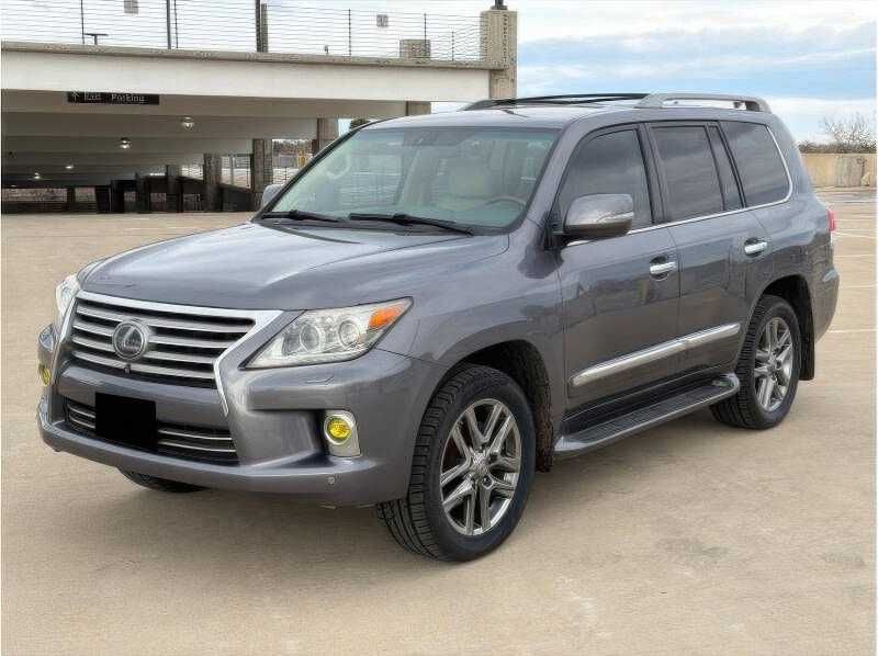 2015 Lexus LX 570