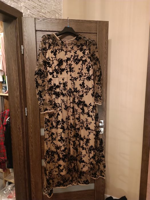 Sukienka damska elegancka
