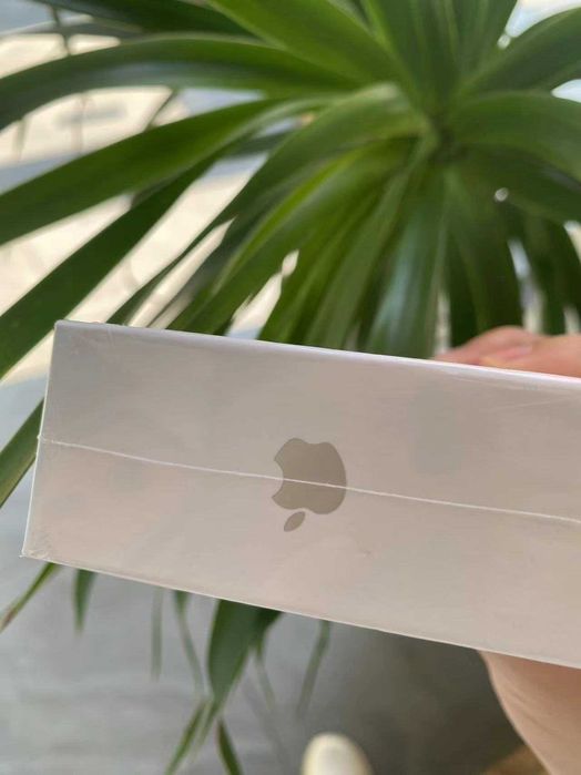 Słuchawki Bluetooth Apple AirPods 4  nowe