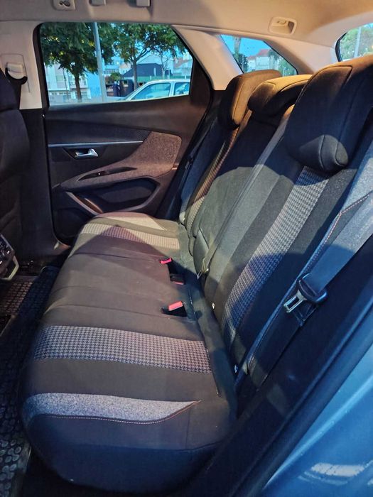 Peugeot 3008 1.6 BlueHDi Allure
