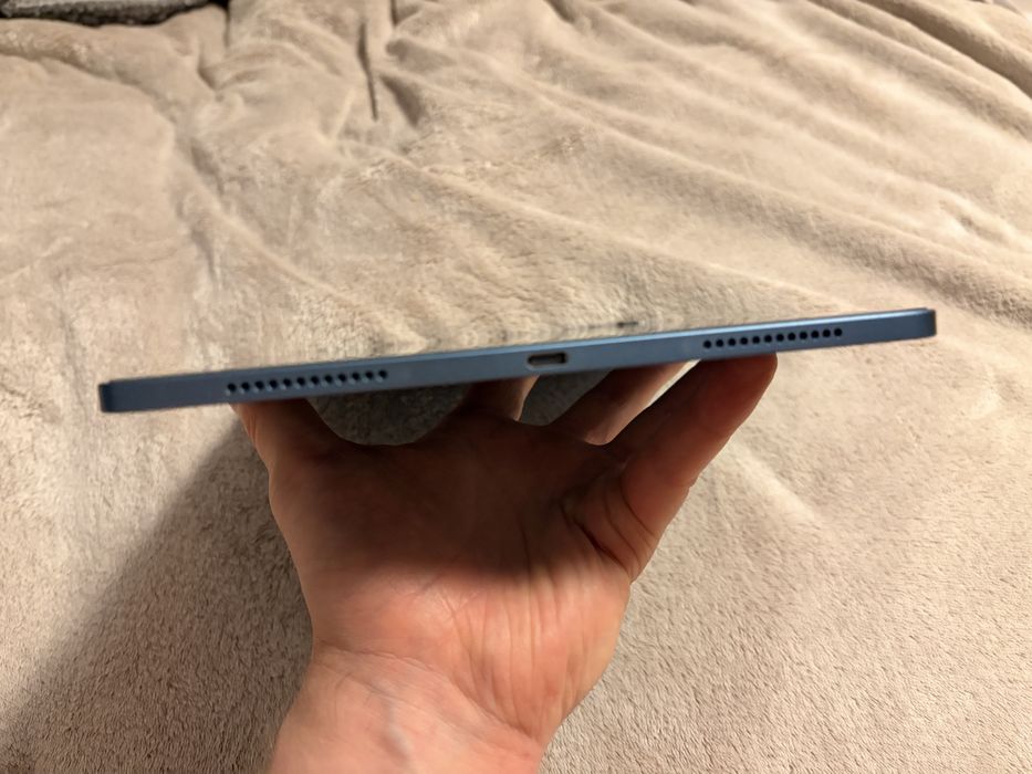 Apple ipad Air 5th wifi 64gb