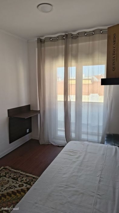 Quarto Individual com Varanda Arroios
