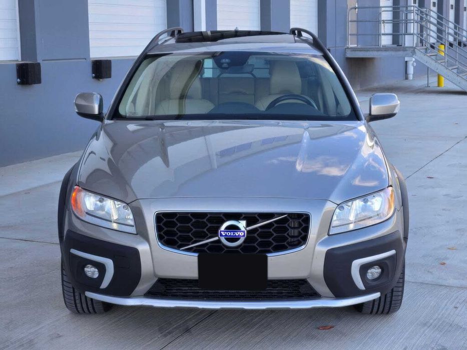 Volvo XC70 T5 Premier      2016