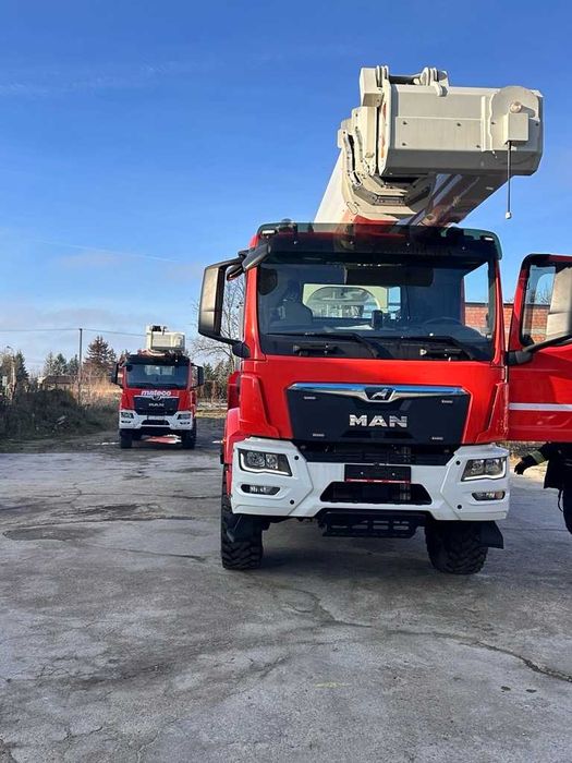 Podnośnik koszowy na wynajem, zwyżka 40-51 metrów, Warszawa, Łódź, 24h