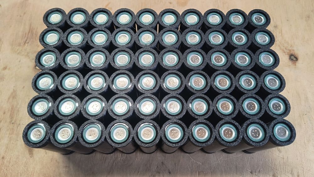 10од 21700 Panasonic (Tesla) композит