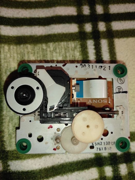 Привод с музыкального центра