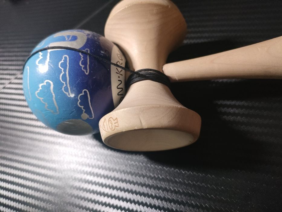 Kendama Krom x Jody Barton