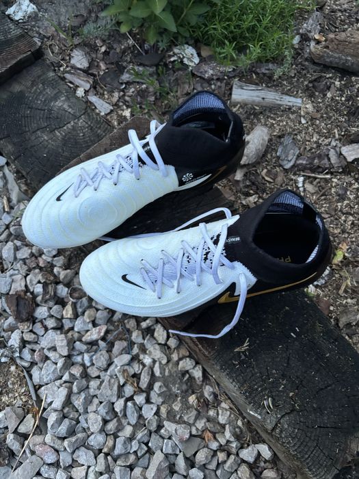 Korki nike phantom luna 2 pro