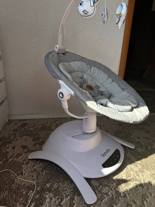 Шезлонг-качалка Lionelo + люлька для новонародженого | Стан: відмінний