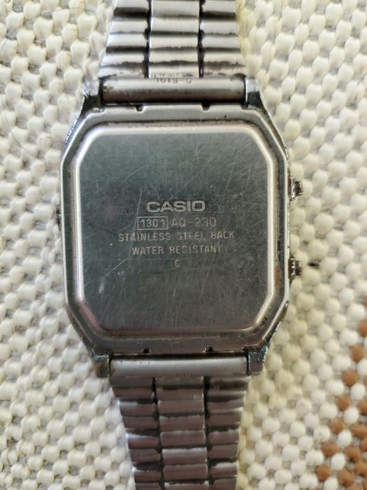 Продам часы Casio