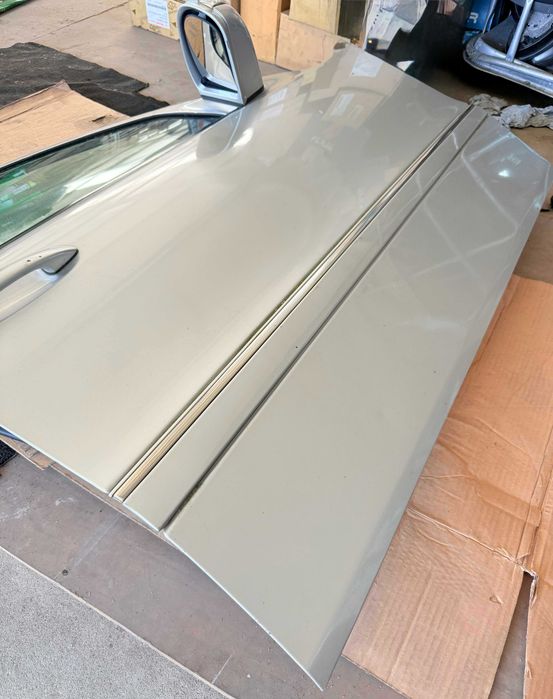 Porta frente direita MERCEDES-BENZ E-CLASS (W211)