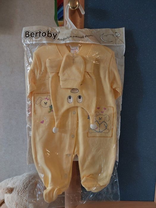 Чоловічок від Bertoby. 56-60