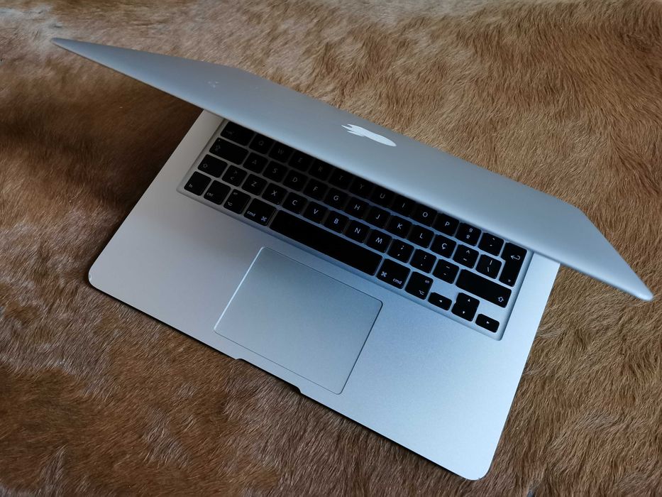 MacBook Air (13 polegadas, meados de 2011)