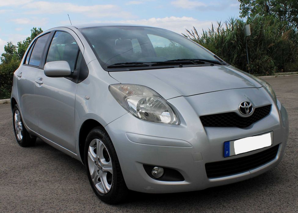 Toyota Yaris 1.4D4D com 162000km de 2011