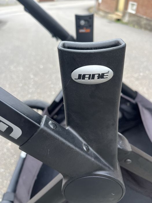 Carrinho bebe Jane Matrix 2 + Muum + base isofix