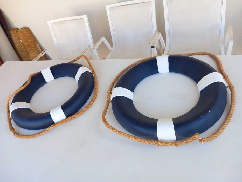 Decoração Sala Praia Boias em Gesso Azul e Branco